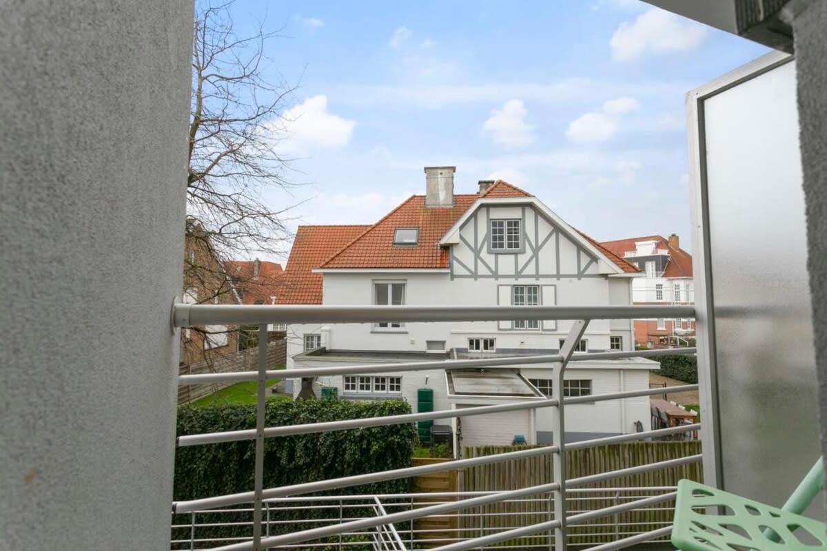 Huswell - Lovely Family Apartment 50 Meters From The Sea De Haan Luaran gambar